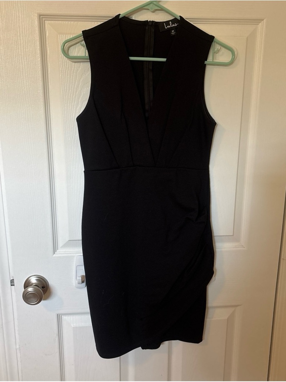 Lulu's Black Sleeveless V-Neck Sheath Dress with Back Zip